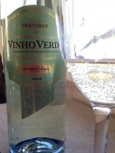 Aldi Venturer Series Vinho Verde wine review