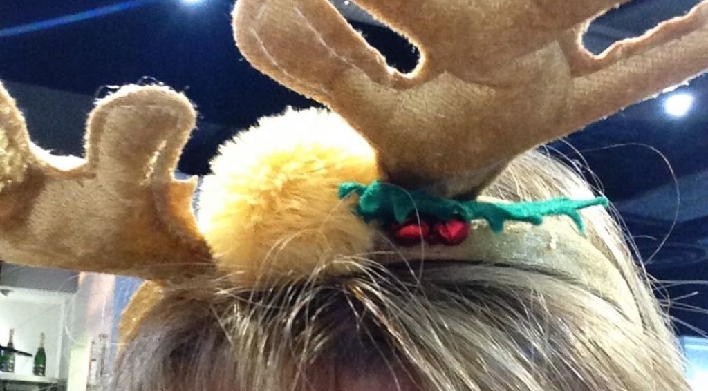 Have fun with wine on Christmas Day